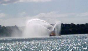 Farm Cove Feuerl&ouml;schboot